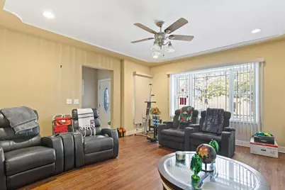 1727 E 83rd Place, Chicago, IL 60617 - Photo 3