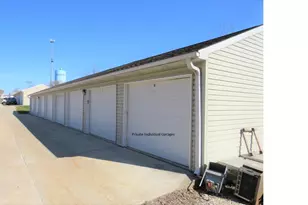 1000 Bratton Ave, Marseilles, IL 61341 - Photo 9