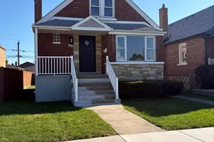 5745 S Sayre Ave, Chicago, IL 60638 - Photo 3