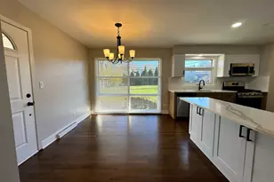 909 S Emerson St, Mount Prospect, IL 60056 - Photo 7