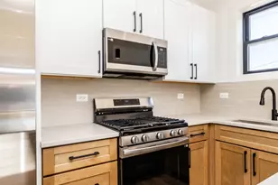 3216 W Polk St, Chicago, IL 60624 - Photo 5