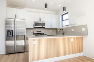 3216 W Polk St, Chicago, IL 60624 - Photo 3