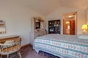 912 Highgate Ln, Grayslake, IL 60030 - Photo 15