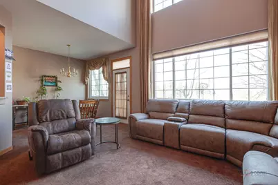 912 Highgate Lane, Grayslake, IL 60030 - Photo 7