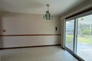 1755 Country Knolls Ln, Elgin, IL 60123 - Photo 9