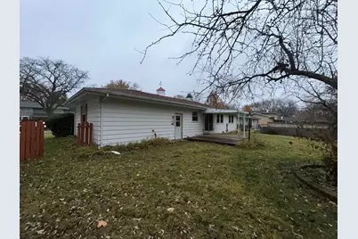 1755 Country Knolls Lane, Elgin, IL 60123 - Photo 23