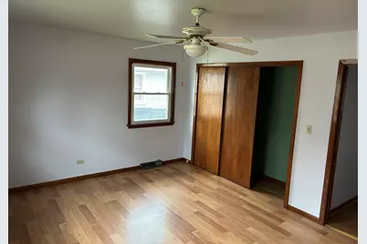 1755 Country Knolls Lane, Elgin, IL 60123 - Photo 11