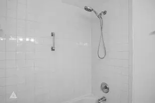 1180 Meadow Ln, Hoffman Estates, IL 60169 - Photo 21