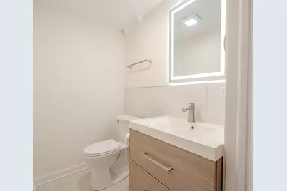 2740 W Farragut Avenue #1, Chicago, IL 60625 - Photo 15