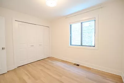 2740 W Farragut Avenue #1, Chicago, IL 60625 - Photo 23