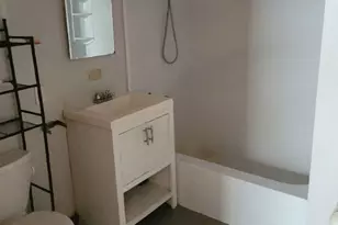 2913 E 97th St, Chicago, IL 60617 - Photo 15