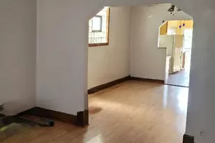 2913 E 97th St, Chicago, IL 60617 - Photo 3