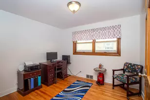 5154 S Nordica Ave, Chicago, IL 60638 - Photo 9