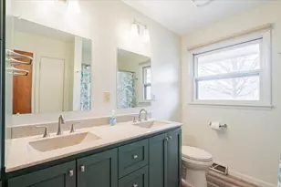 8710 N 2100 East Rd, Downs, IL 61736 - Photo 21