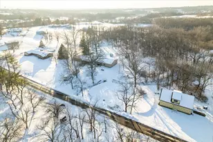 8710 N 2100 East Rd, Downs, IL 61736 - Photo 33