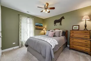 415 N President St, Wheaton, IL 60187 - Photo 13