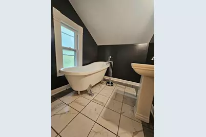 205 W North Street, Leland, IL 60531 - Photo 17