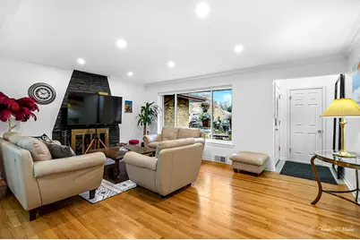 5844 N Lacey Avenue, Chicago, IL 60646 - Photo 3