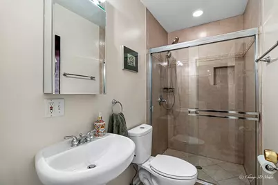 5844 N Lacey Avenue, Chicago, IL 60646 - Photo 13