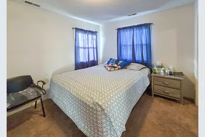 719 Surrey Drive, Streamwood, IL 60107 - Photo 11