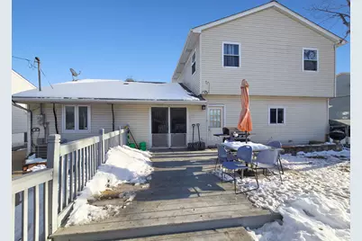 719 Surrey Drive, Streamwood, IL 60107 - Photo 15