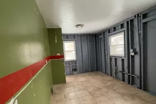 15537 Ashland Ave, Harvey, IL 60426 - Photo 7