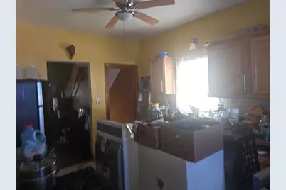 11715 S Parnell Avenue, Chicago, IL 60628 - Photo 5