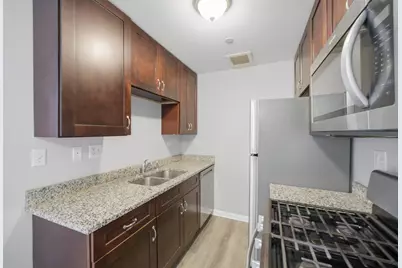 838 McIntosh Court #205, Prospect Heights, IL 60070 - Photo 3