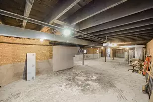 7828 S Winchester Ave, Chicago, IL 60620 - Photo 11