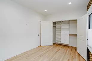 6677 N Oliphant Ave, Chicago, IL 60631 - Photo 17