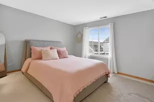 2310 Twilight Dr, Aurora, IL 60503 - Photo 17