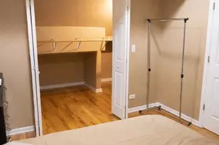 225 E 59th St, Chicago, IL 60637 - Photo 11