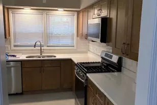 3518 W Main St, Skokie, IL 60076 - Photo 5