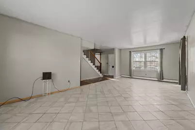 414 Bellarmine Drive E, Joliet, IL 60436 - Photo 3