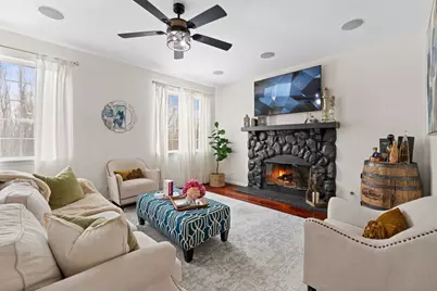 2561 Hennig Road, Hampshire, IL 60140 - Photo 5