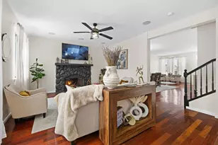 2561 Hennig Rd, Hampshire, IL 60140 - Photo 9