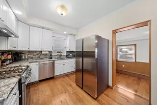 2716 Grove Ave, Berwyn, IL 60402 - Photo 13