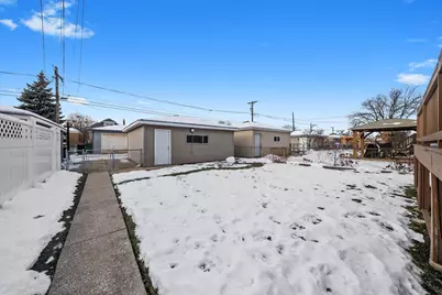 2716 Grove Avenue, Berwyn, IL 60402 - Photo 29