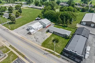 525 S Dixie Hwy, Beecher, IL 60401 - Photo 1