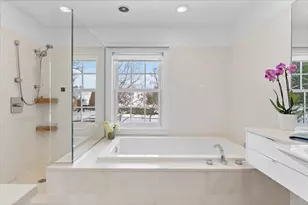 700 Park Dr, Kenilworth, IL 60043 - Photo 23