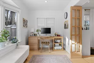 700 Park Dr, Kenilworth, IL 60043 - Photo 9