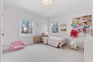 700 Park Dr, Kenilworth, IL 60043 - Photo 25