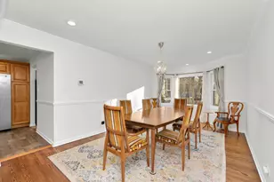 3505 Linneman St, Glenview, IL 60025 - Photo 5