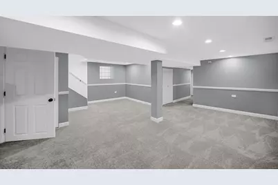 9327 S Elizabeth Street, Chicago, IL 60620 - Photo 17