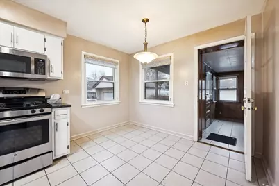 2329 W 107th Place, Chicago, IL 60643 - Photo 23