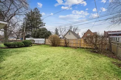 2329 W 107th Place, Chicago, IL 60643 - Photo 37