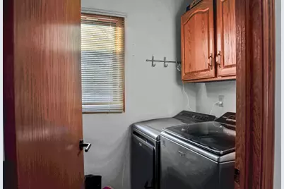 6442 Old Hunters Run, Rockford, IL 61114 - Photo 19