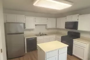 1640 Hilton Head Dr, Naperville, IL 60563 - Photo 11