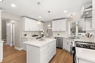 4711 Snapjack Cir, Naperville, IL 60564 - Photo 21