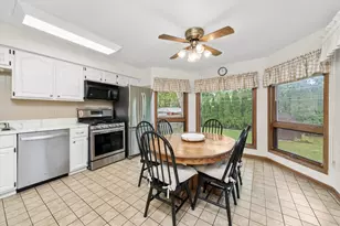 10221 S Eleanor Ave, Palos Hills, IL 60465 - Photo 21